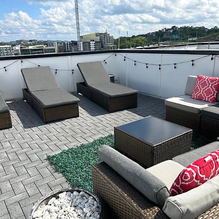 Luxury Townhome Skyline Views Mins To Dt 내슈빌 외부 사진